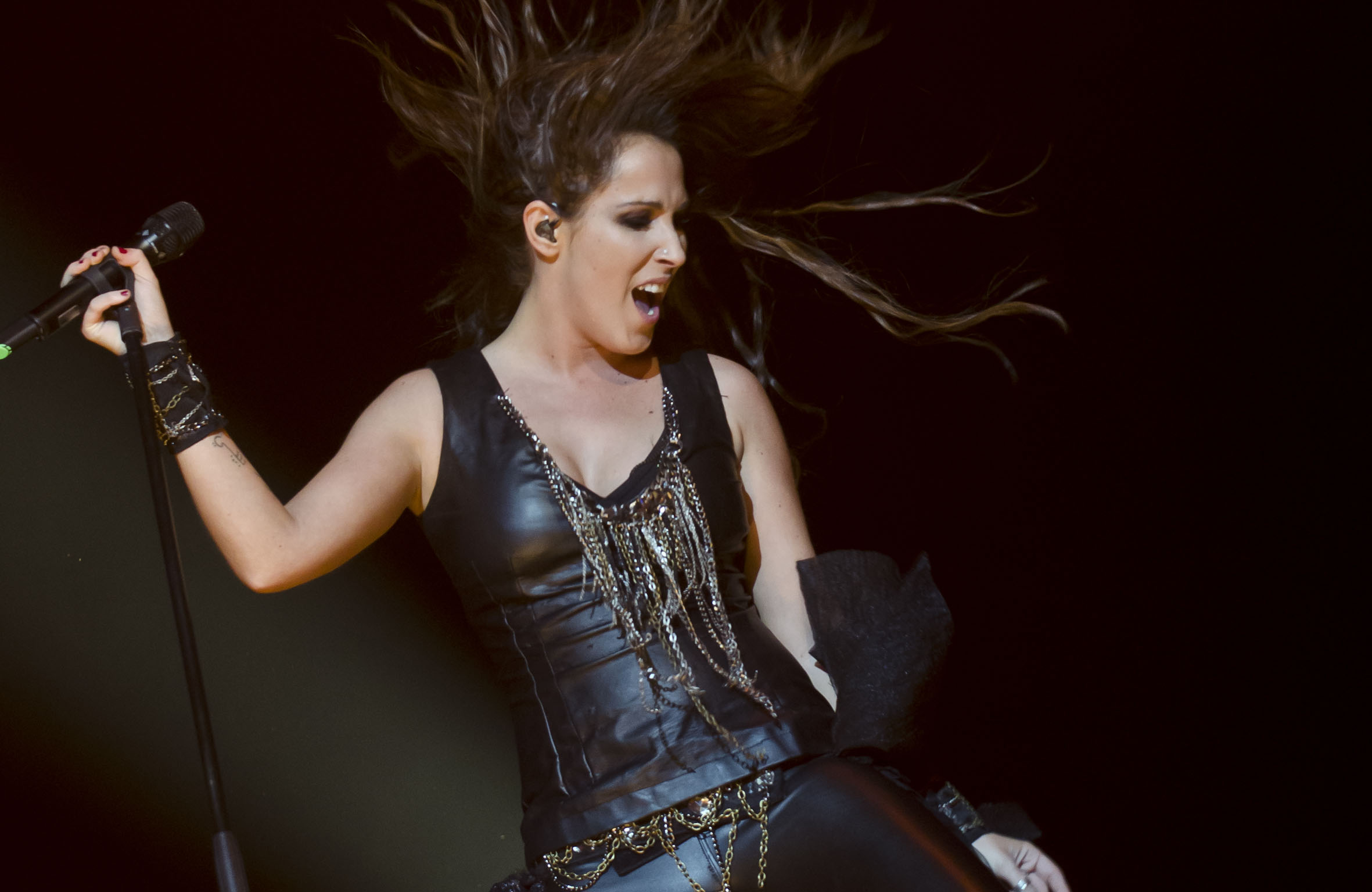 Malú alcanza el disco de platino con 'Sí' | YourWay Magazine 