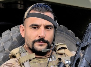 LOS NUESTROS-ANTONIO VELAZQUEZ-1