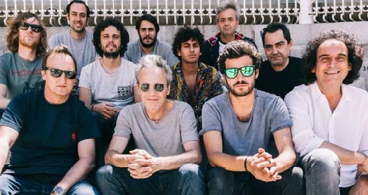 gira hombres g taburete devuelveme mi joda