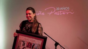 nina-pastori-celebra-20-anos-musica-L-34tQYX